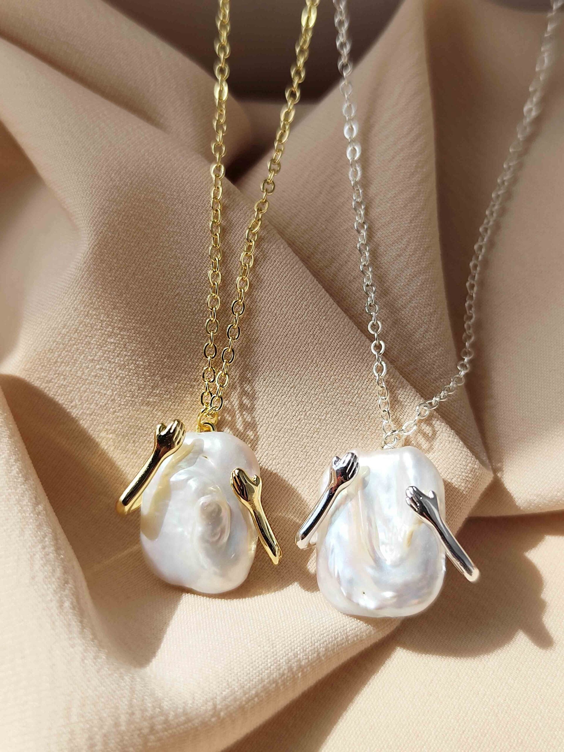 Set Collar+Anillo de Abrazo Eterno