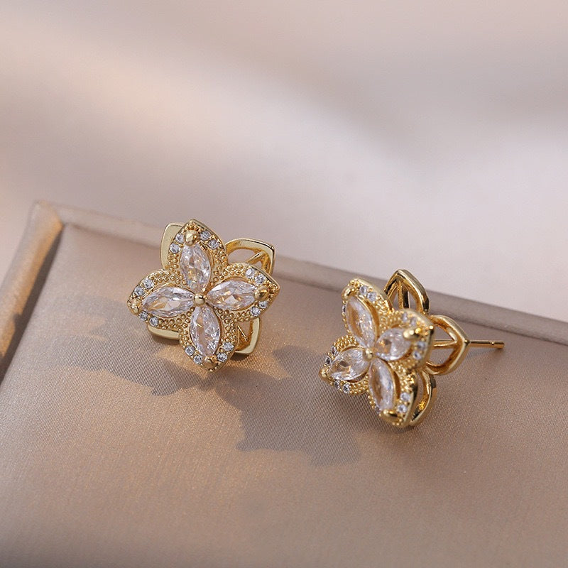 Flor 4 Petalos Giratoria.